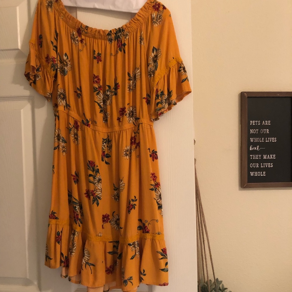 🌼 YELLOW OFF THE SHOULDER FLORAL DRESS 🌼